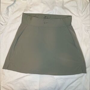 Nike Dri-Fit Athletic Skort Olive Green Tennis Golf Skirt Built In Shorts Size S